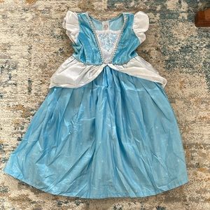 Cinderella inspired dress by little adventures. Size 1-3 years